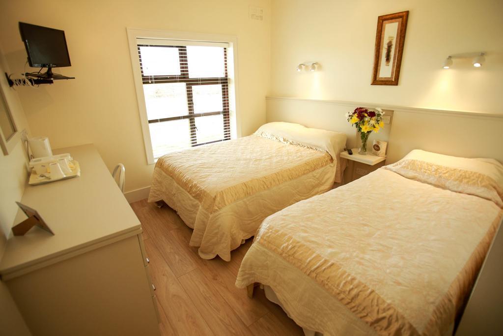 Slidala B&B Roscrea Esterno foto