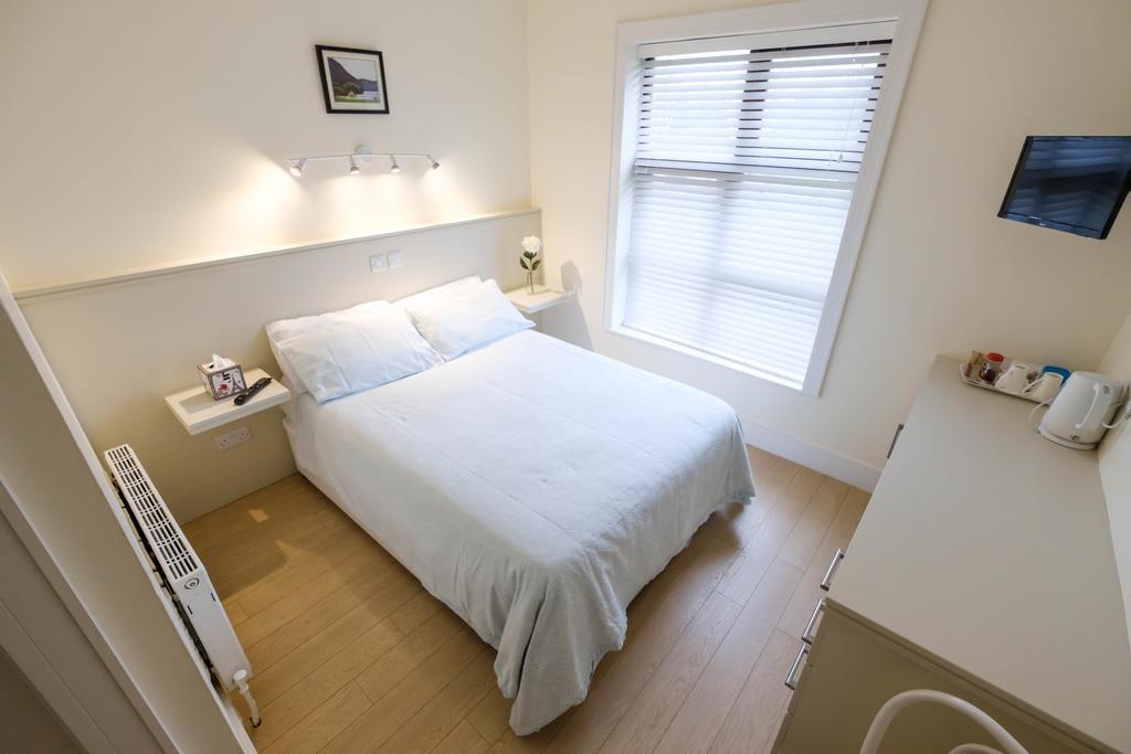 Slidala B&B Roscrea Esterno foto